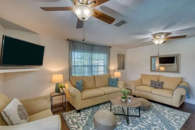 Ev (Gathering Shore)