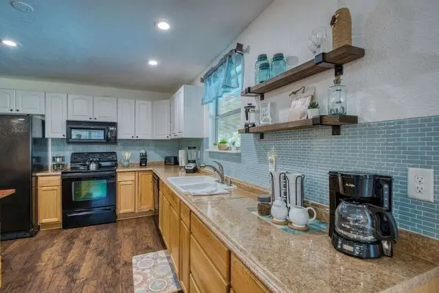 Ev (Gathering Shore)