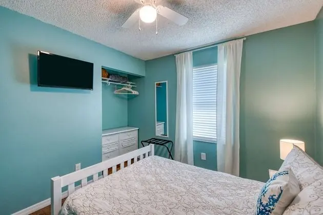 Ev (Gathering Shore)