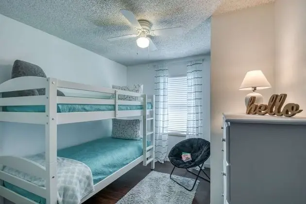 Ev (Gathering Shore)