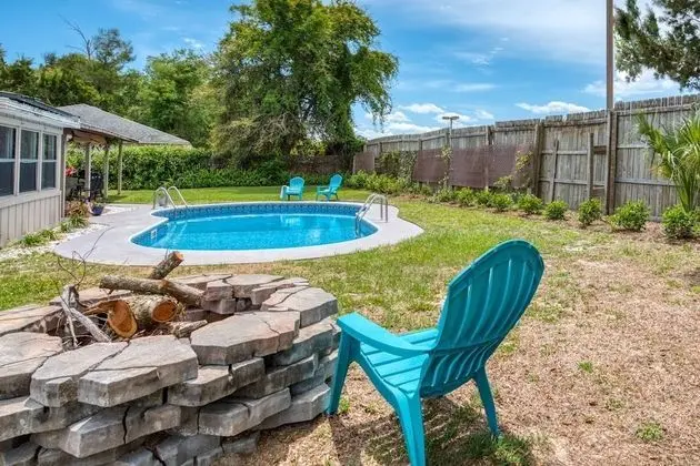 Ev (Gathering Shore)