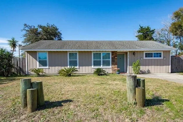 Ev (Gathering Shore)