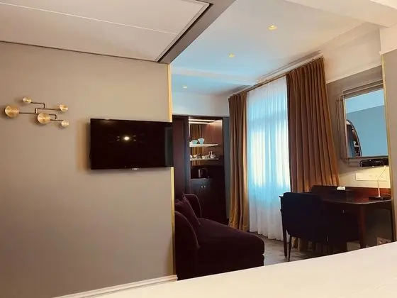 Deluxe Tek Büyük Yataklı Oda (Privilege)