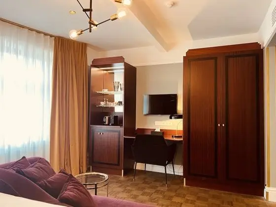 Superior Tek Büyük Yataklı Oda (Prestige)