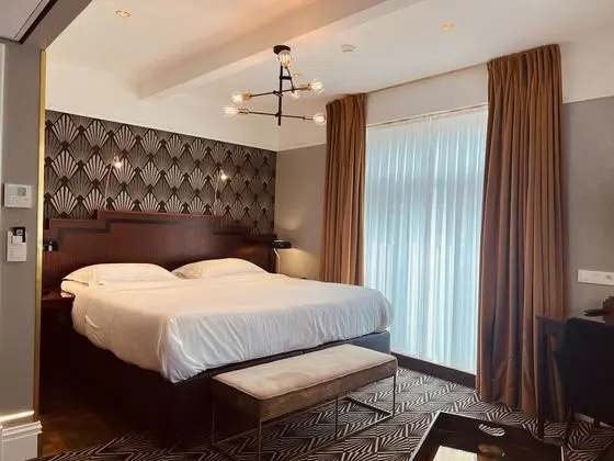 Superior Tek Büyük Yataklı Oda (Prestige)