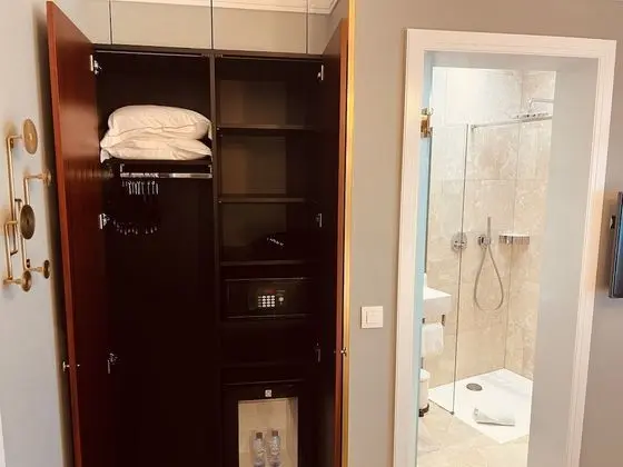Tek Büyük Yataklı Oda (Single Use)