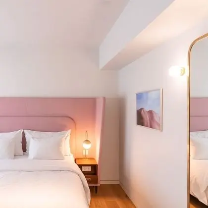 Deluxe Tek Büyük Yataklı Oda (Lavish)