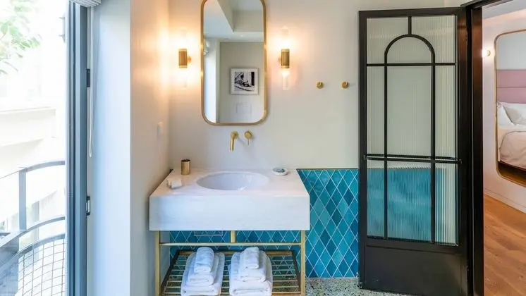 Deluxe Tek Büyük Yataklı Oda (Lavish)