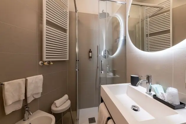 Superior Oda, Şehir Manzaralı