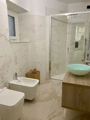 Classic Üç Kişilik Oda