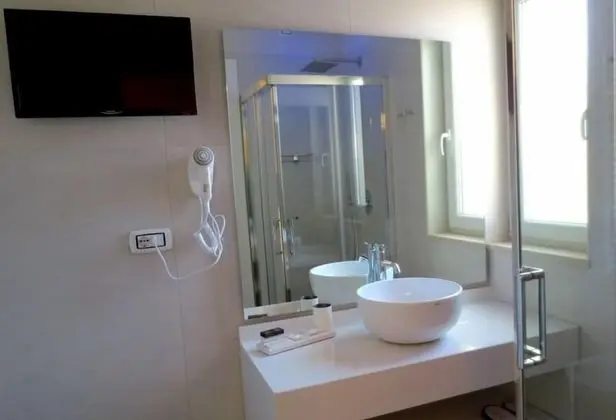 Superior Tek Büyük Yataklı Oda (2 pax)