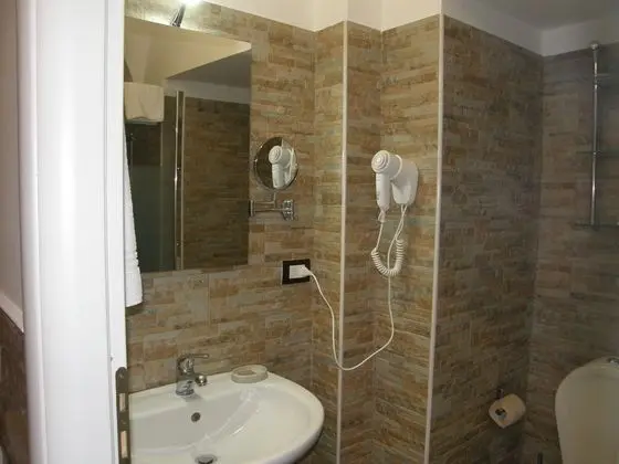 1 Çift Kişilik Veya 2 Tek Kişilik Yatak Standard