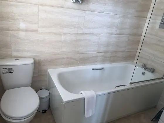 Family Oda, Özel Banyo