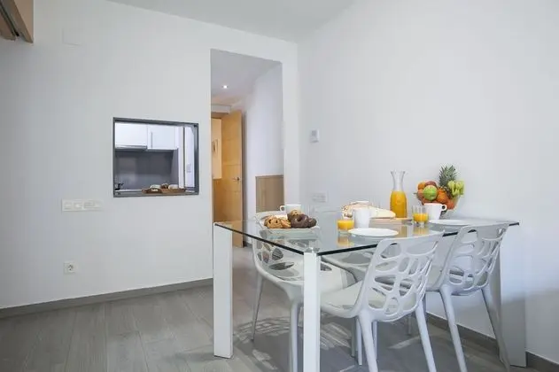 Apart Daire, 2 Yatak Odası, Teras (1111)