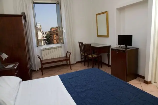 Tek Büyük Yataklı Oda