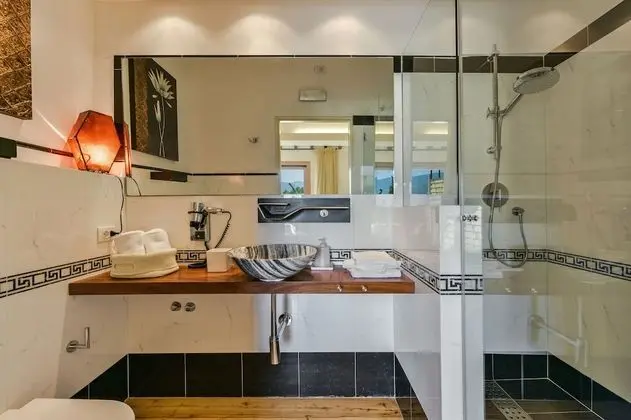 Luxury Villa, 5 Yatak Odası, Kişiye Özel Havuzlu, Tepe Manzaralı