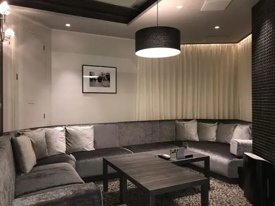 Premium Süit, Sigara İçilmez (Party Room)