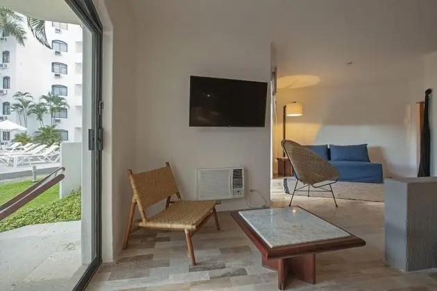 Suite, 1 Bedroom, 1 King Bed