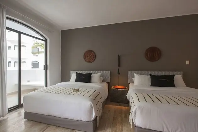 Suite, 2 Bedroom, 3 Queen Beds