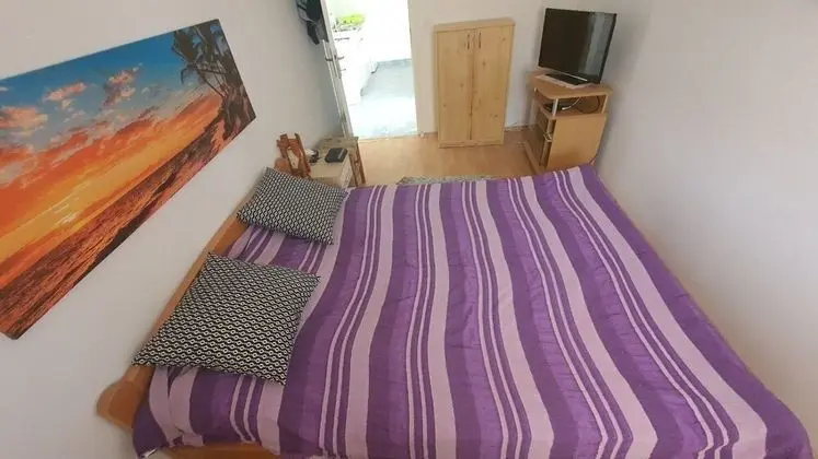 Apart Daire (Gavro - 20 m from the sea - A1(4))