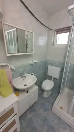Apart Daire (Gavro - 20 m from the sea - A1(4))