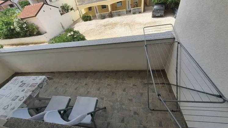 Apart Daire (Gavro - 20 m from the sea - A1(4))