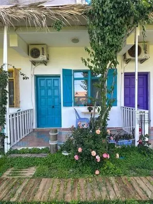 3 Kişilik Oda, Bahçe Manzaralı, Bahçe Katı