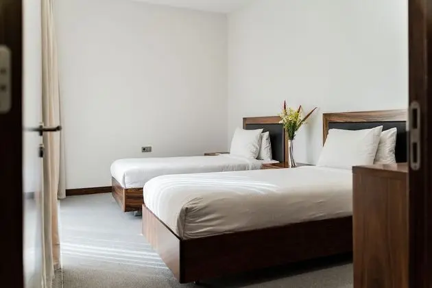 One Bedroom Apartment