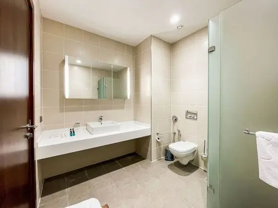 One Bedroom Apartment