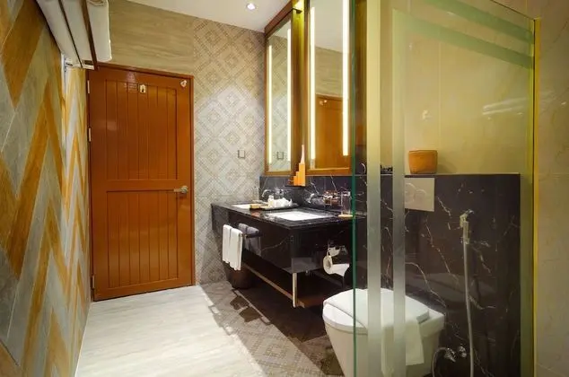 Breeze Villa