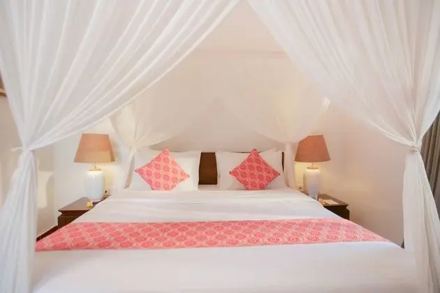 Superior Tek Büyük Yataklı Oda, 1 En Büyük (King) Boy Yatak, Havuz Manzaralı, Zemin Kat