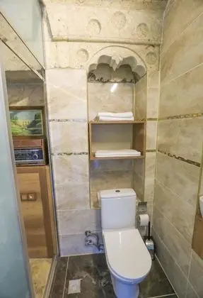 Standart Oda, Avlu Manzaralı