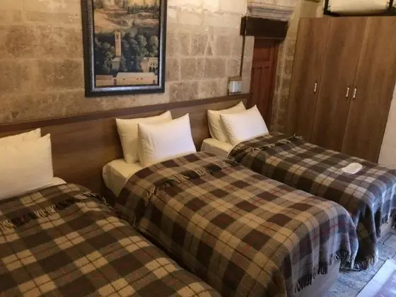 Suite, Avlu Manzaralı