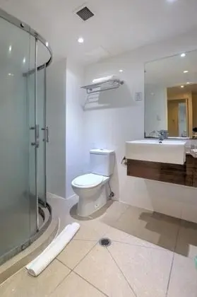 Deluxe Tek Büyük Yataklı Oda (Plantation View)