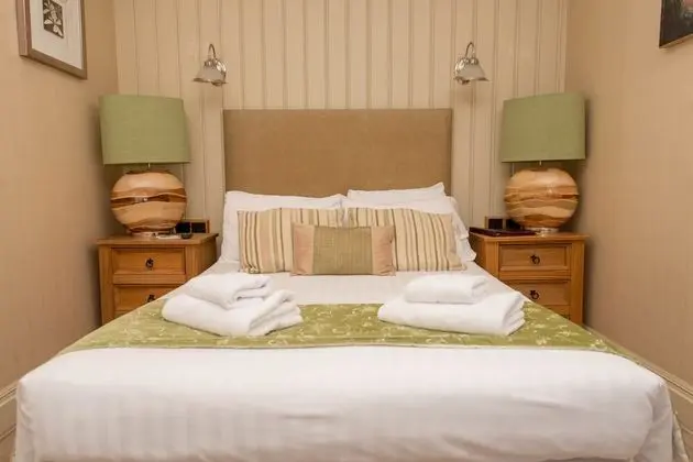 Comfort Tek Büyük Yataklı Oda, 1 Çift Kişilik Yatak, Sigara İçilmez, Kısmi Deniz Manzaralı