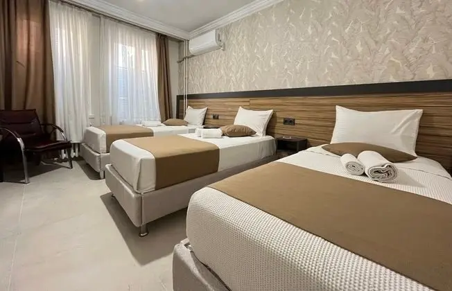 Standart Üç Kişilik Oda