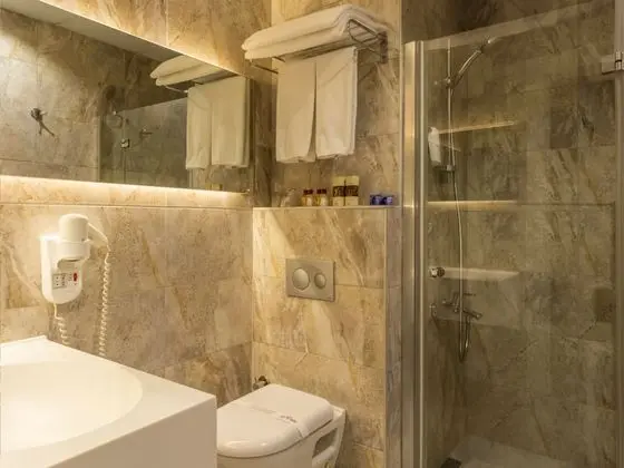 Standart Oda, Bahçe Manzaralı
