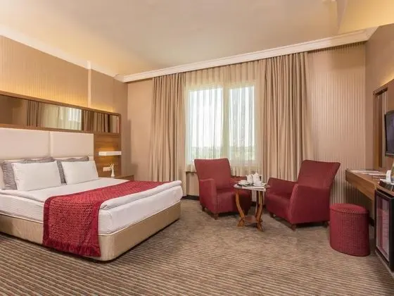Suit Room