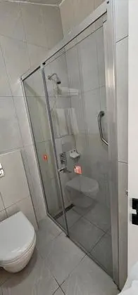 Aile Odası,havuz Tarafı,balkonlu