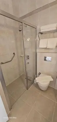 Standart Oda Anex Bina,kara Tarafı,balkonlu