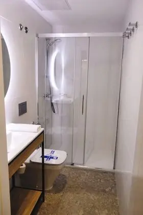 Stüdyo, 2 Tek Kişilik Yatak