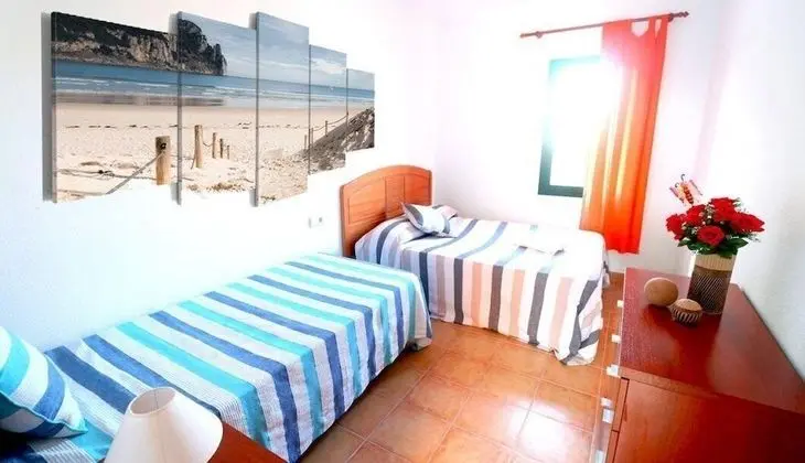 Ortak Ranzalı Oda, Ortak Banyo (1 bed in a Shared Dormitory Room)