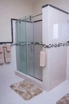 Premium Oda, 1 En Büyük (King) Boy Yatak, Balkon, Deniz Manzaralı