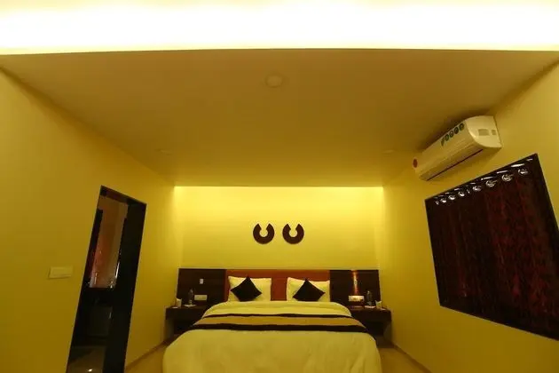 Luxury Oda