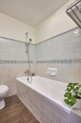 Premier Tek Büyük Yataklı Oda
