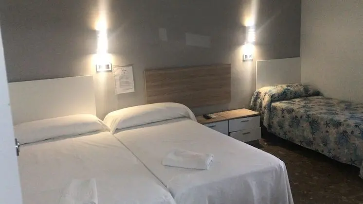 İki Ayrı Yataklı Oda, Özel Banyo (1 Cama Supletoria)