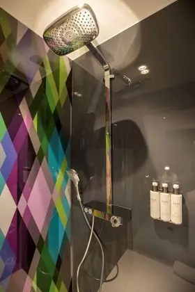Club Tek Büyük Yataklı Oda (FREE Gym & Pool Access)