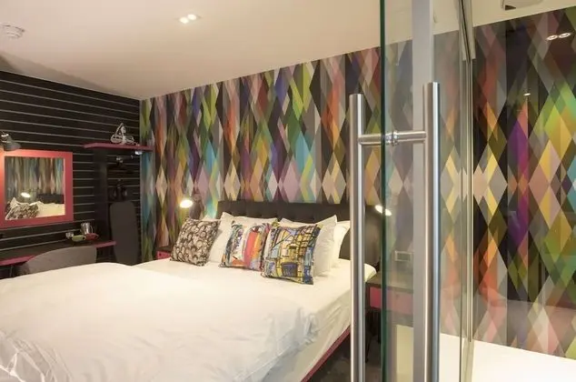 Double Room, 1 King Bed