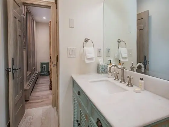 Daire (Village Center Condo 1F)
