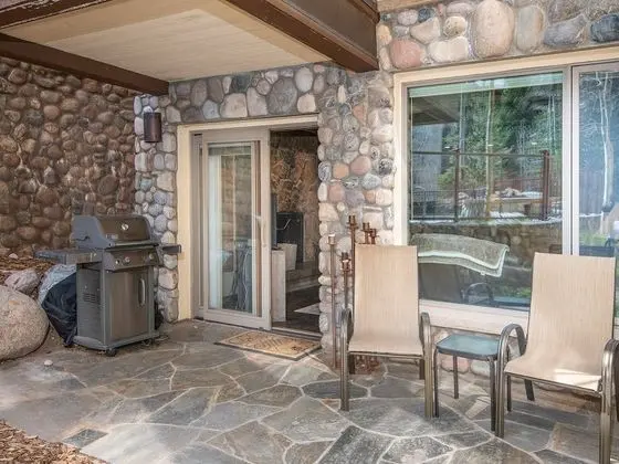Daire (Village Center Condo 1F)